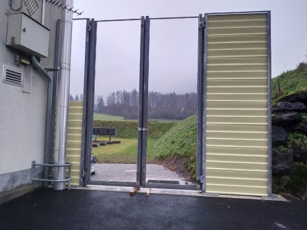 Lärmschutzwand Aufbau einer Lärmschutzwand in einer Schiessanlage