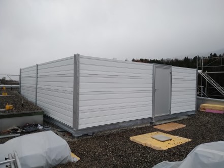 Lärmschutzwand Lärmschutzeinhausung auf dem Dach
